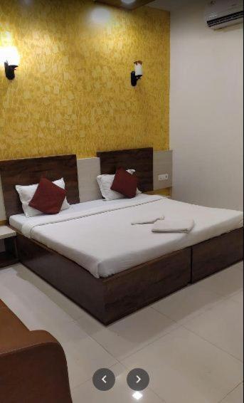 7Bhk Villa With Wonderful View And Good Food Lonavala Exterior photo